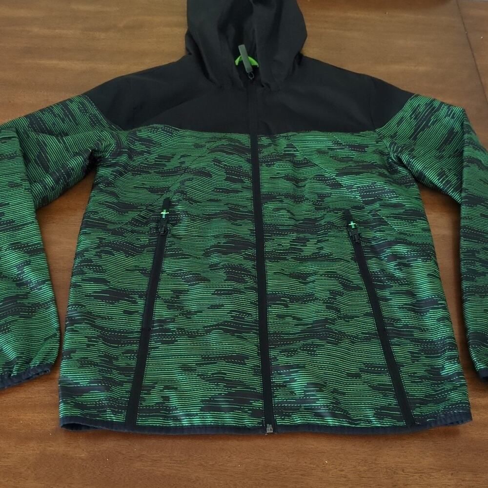 Champion Boys hooded long sleeve Windbreaker jacket Green and Black size L 12-14
